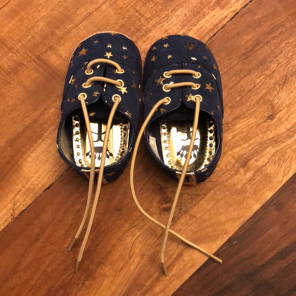 Juicy Couture baby shoes